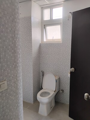 Bathroom in 3 BHK Villa at Gomti Nagar – for Sale