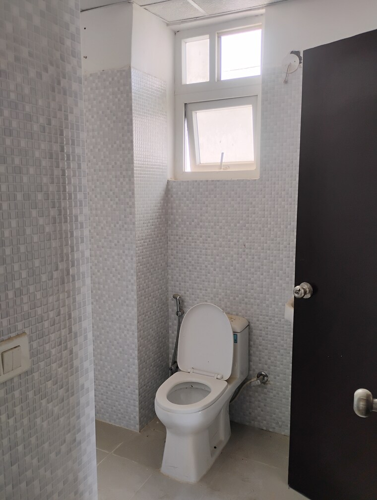 Bathroom, gomti nagar 3 Bedroom 1120 Sq.Ft. Villa In Gomti Nagar Lucknow 10335838