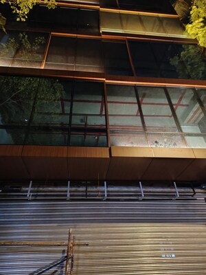  Shop – Exterior View View at Vasundhara CHS Santacruz, Santacruz West - for Rent