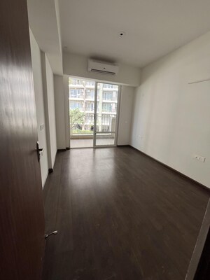 Room in 3 BHK Apartment at Adani Samsara Vilasa, Sector 63 – for Rent