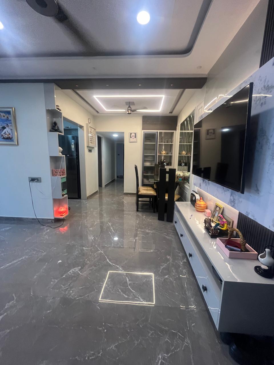 2 BHK Apartment For Sale in Runwal Centre