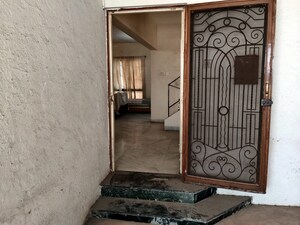 Room in 3 BHK Villa at Clover Village, Wanowrie – for Sale