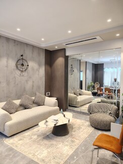 2 BHK Apartment For Rent in Dipti Flora Khar West