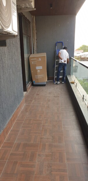 Balcony in 3 BHK Builder Floor at Palam Vihar – for Rent