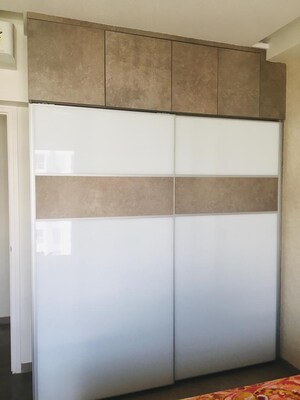 Furnished Amenities in 2 BHK Apartment at Godrej The Trees, Vikhroli East – for Rent