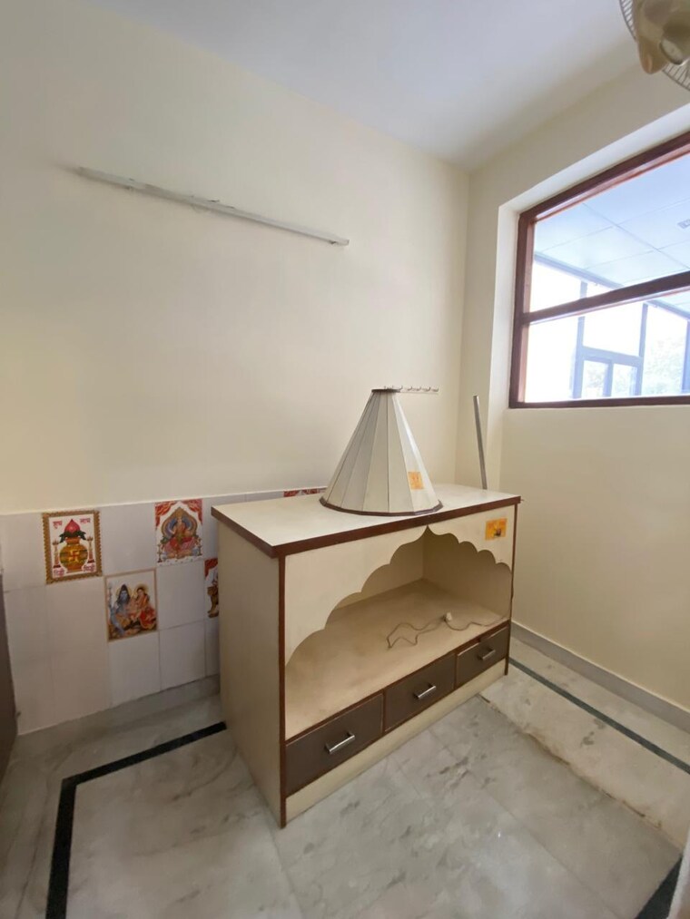 Kitchen, ansal-plaza-sector-23 2.5 Bedroom 1440 Sq.Ft. Builder Floor In Sector 23 Gurgaon 10336648