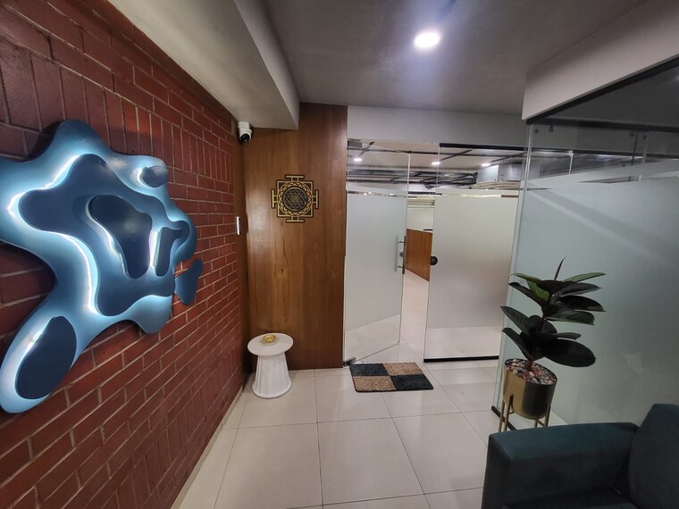 Team Area, sola Commercial Office Space 1196 Sq.Ft. In Sola Ahmedabad 10336667