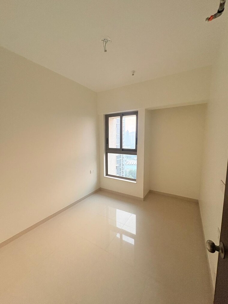 Room, kalpataru-paramount-b 2 Bedroom 527 Sq.Ft. Apartment In Kapur Bawdi Thane 10336676