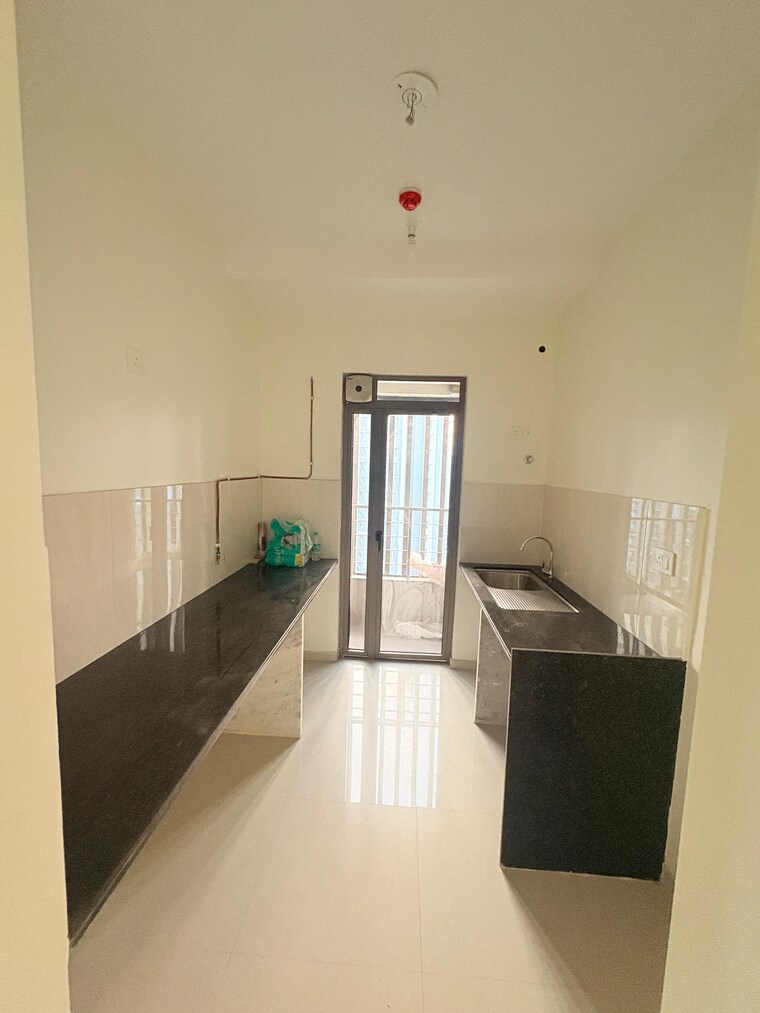 undefined, kalpataru-paramount-b 2 Bedroom 527 Sq.Ft. Apartment In Kapur Bawdi Thane 10336676