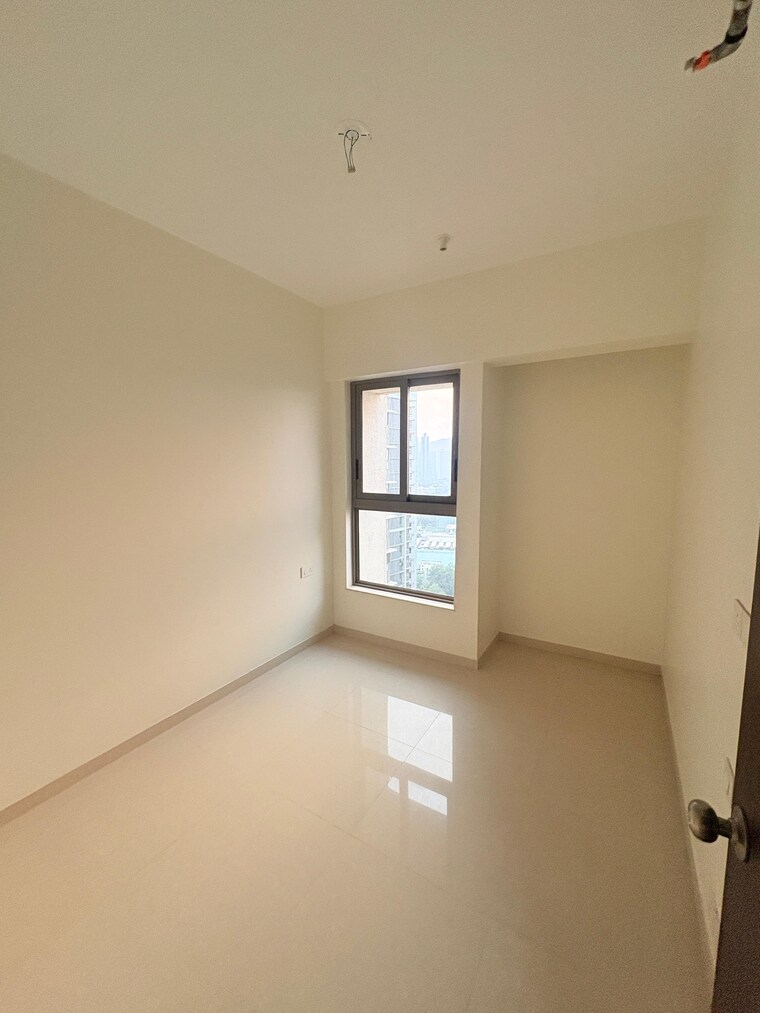 Room, kalpataru-paramount-b 2 Bedroom 527 Sq.Ft. Apartment In Kapur Bawdi Thane 10336676