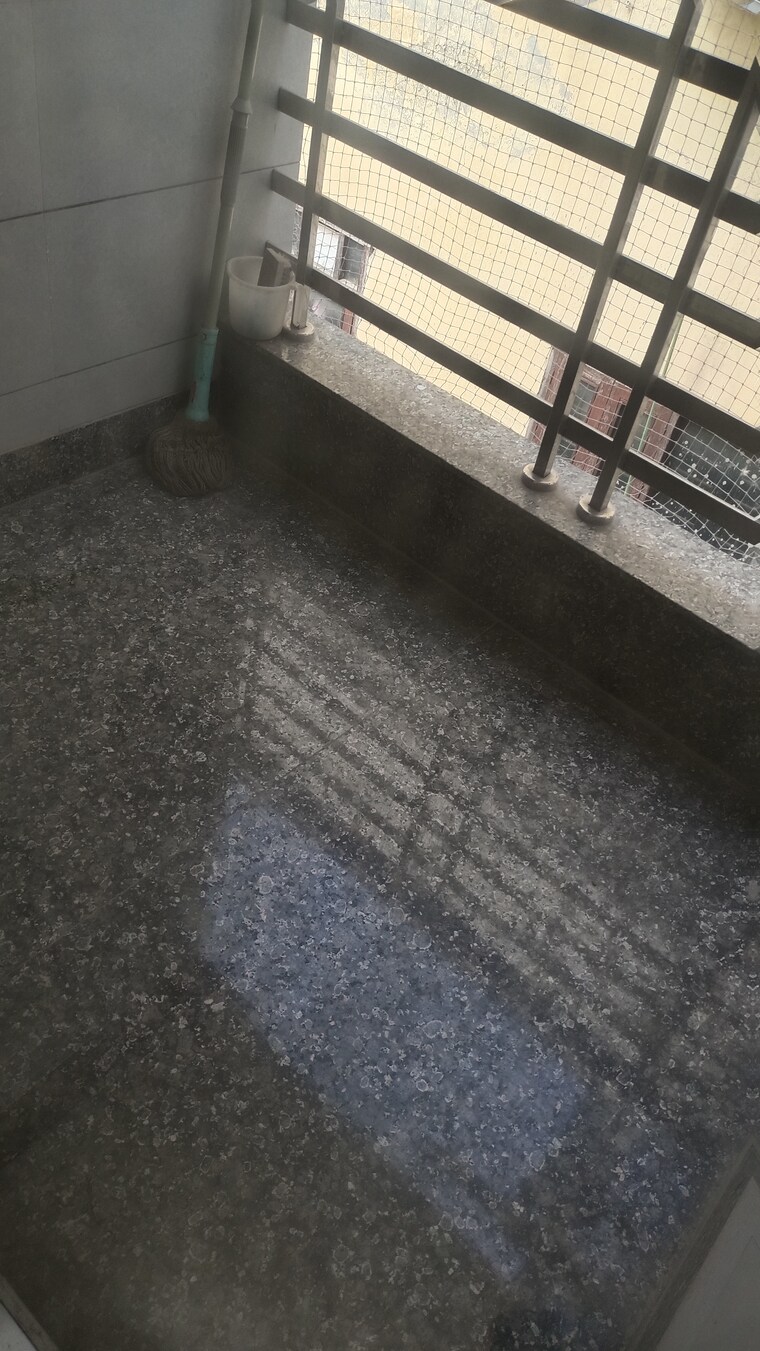  Parking, new rajinder nagar 3 Bedroom 901 Sq.Ft. Builder Floor In New Rajinder Nagar Delhi 10336678
