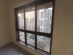 Room in 1.5 BHK Apartment at Atul Horizon, Bhandup West – for Rent