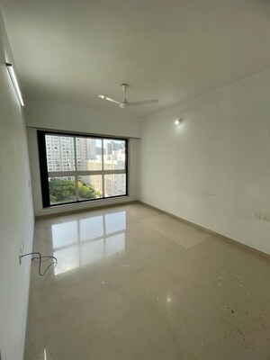 2 BHK Apartment For Rent in Godrej The Trees, Vikhroli East