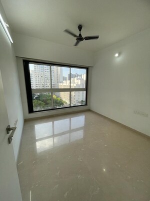 Room in 2 BHK Apartment at Godrej The Trees, Vikhroli East – for Rent