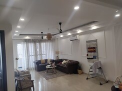 4 BHK + Servant Room Builder Floor For Rent in DLF New Town Heights I