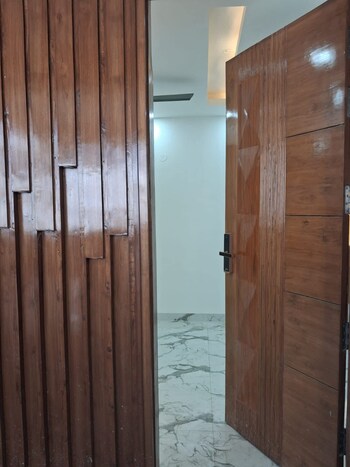 3.5 BHK Flat for Sale in Sector 11 Dwarka, Delhi