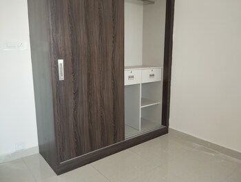 SMR Vinay Iconia Phase II
