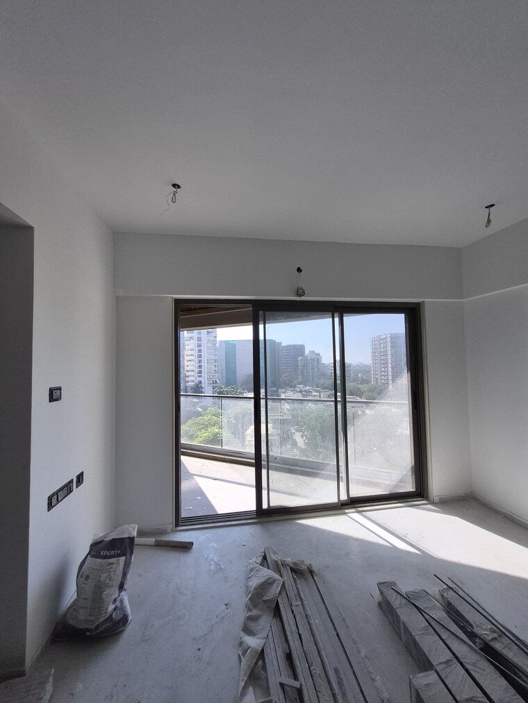 Room, gulmohar road 3.5 Bedroom 2000 Sq.Ft. Apartment In Gulmohar Road Mumbai 10348235