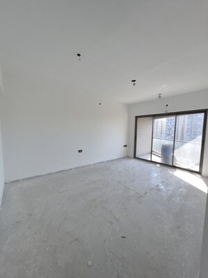 3.5 BHK Apartment For Rent in Gulmohar Road