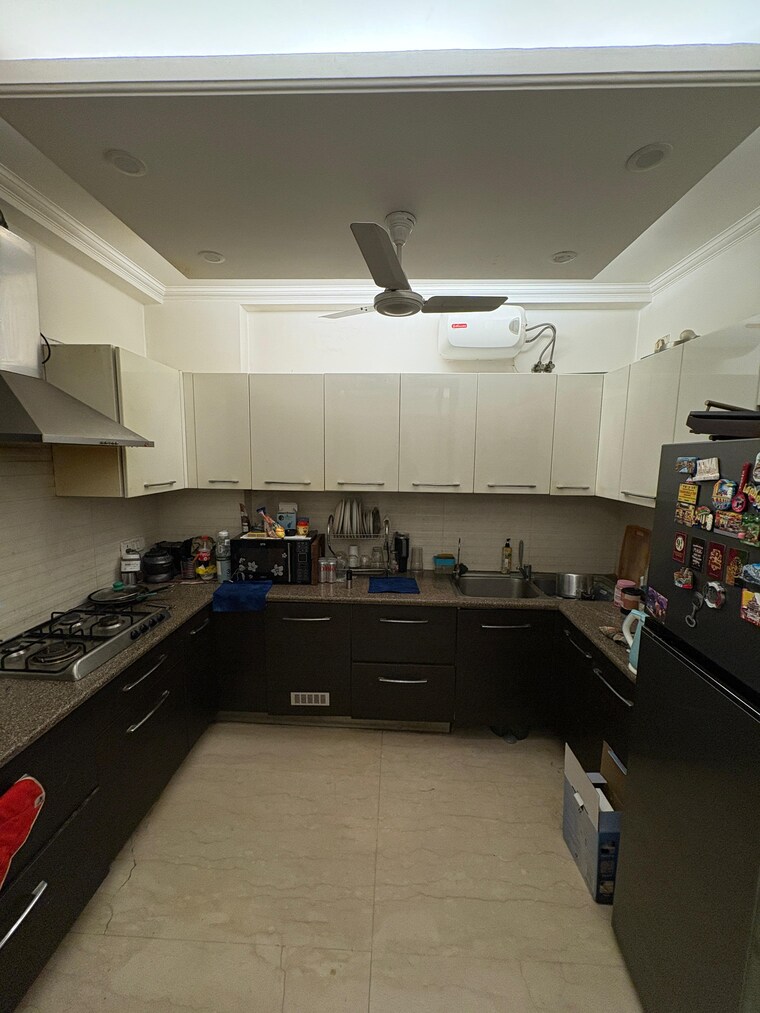Kitchen, greater kailash i 3 Bedroom 208 Sq.Yd. Builder Floor In Greater Kailash I Delhi 10348238