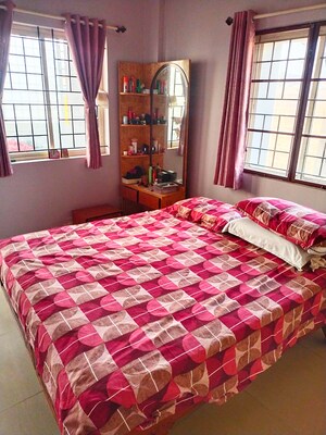 Bedroom in 2 BHK Apartment at Maruthi Nagar – for Sale