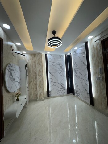 2 BHK Builder Floor for Sale in Dwarka Mor, Delhi