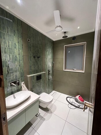 2 BHK House for Rent in Sector 10, Gurgaon