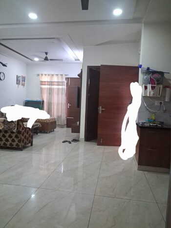 2 BHK Builder Floor for Rent in Rajendra Colony, Faridabad