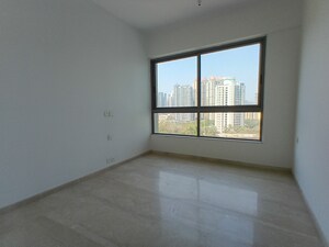 Room in 3 BHK Apartment at Kalpataru Immensa H, Kolshet Road – for Rent