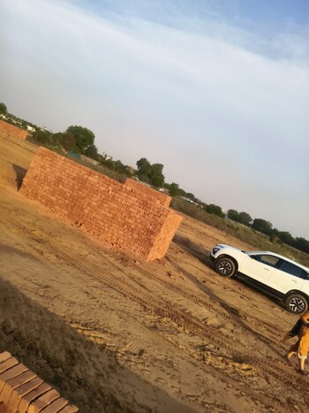 Plot for Sale in Saini, Greater Noida