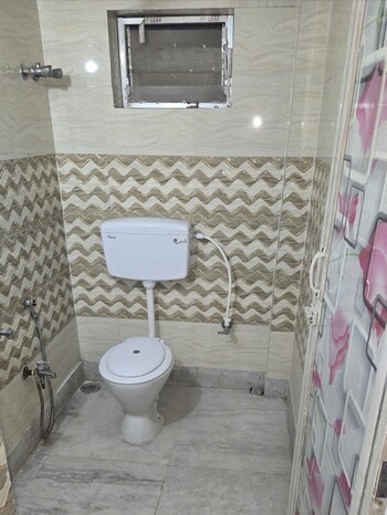 1 BHK Builder Floor for Rent in Nayabad, Kolkata