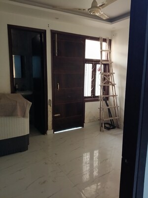 Room in 2 BHK Builder Floor at Malviya Nagar – for Rent
