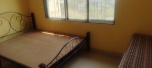 Room in 3 BHK Apartment at Vaibhav Vilas CHS, Majiwada – for Rent