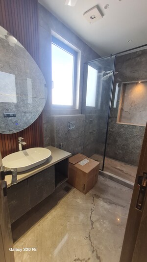 Kitchen in 4 BHK Builder Floor at Sector 46 – for Sale