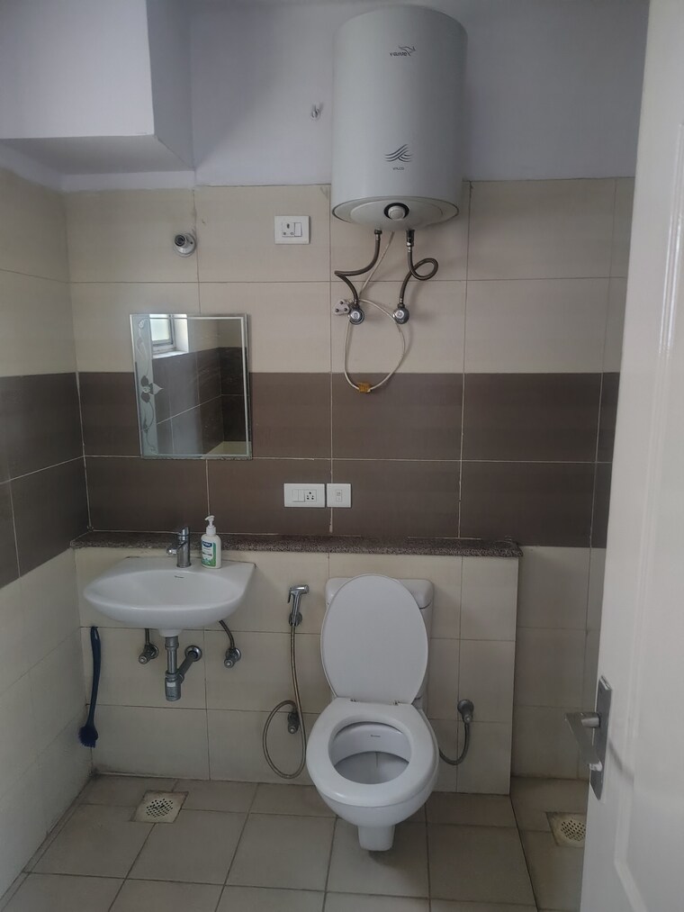 Bathroom, citihomes 2 Bedroom 1164 Sq.Ft. Apartment In Omicron Iii Greater Noida Greater Noida 10357522