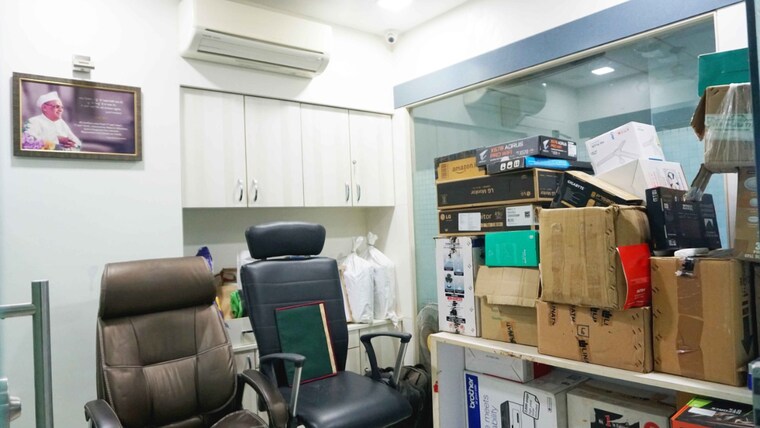 Team Area, sola Commercial Office Space 1511 Sq.Ft. In Sola Ahmedabad 10357521