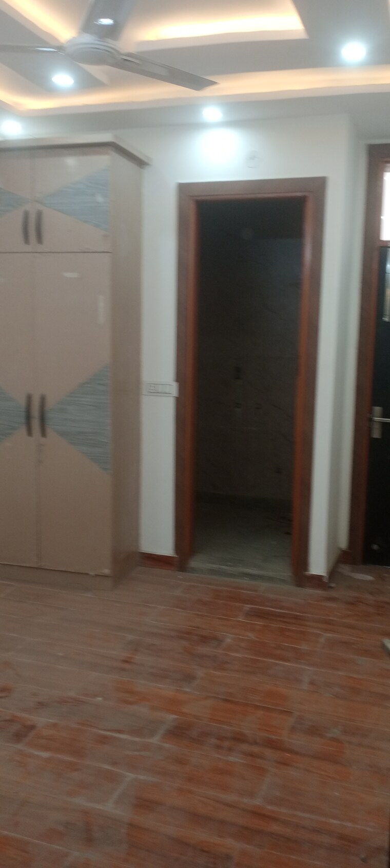 Room, dwarka 4 Bedroom 135 Sq.Yd. Builder Floor In Dwarka Delhi 10357573