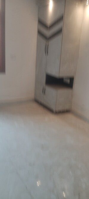 Room in 4 BHK Builder Floor at Dwarka – for Sale
