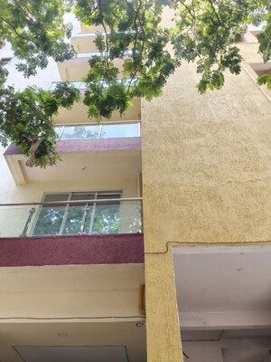 Furnished Amenities in 1 BHK Apartment at Naupada – for Sale
