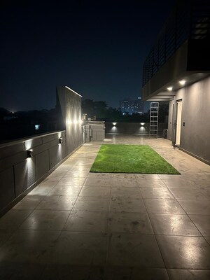 Parking in 3 BHK Builder Floor at Greater Kailash I – for Rent
