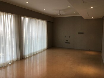 Rustomjee Seasons Bandra East