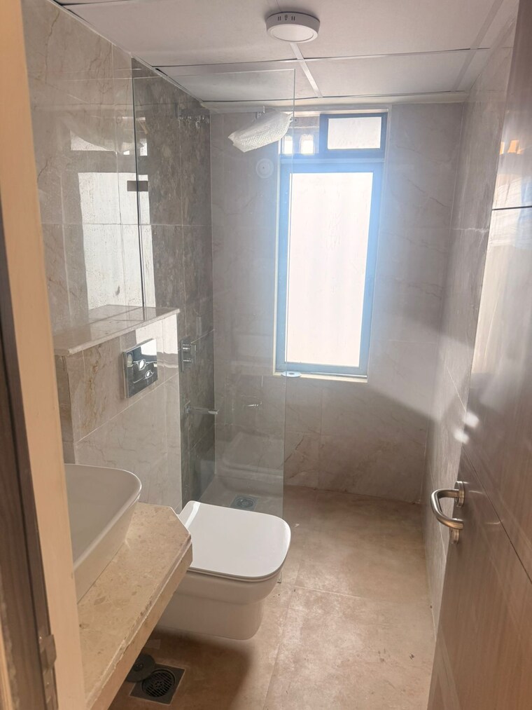 Bathroom, im-applaud-38 2 Bedroom 950 Sq.Ft. Apartment In Goregaon East Mumbai 10358319