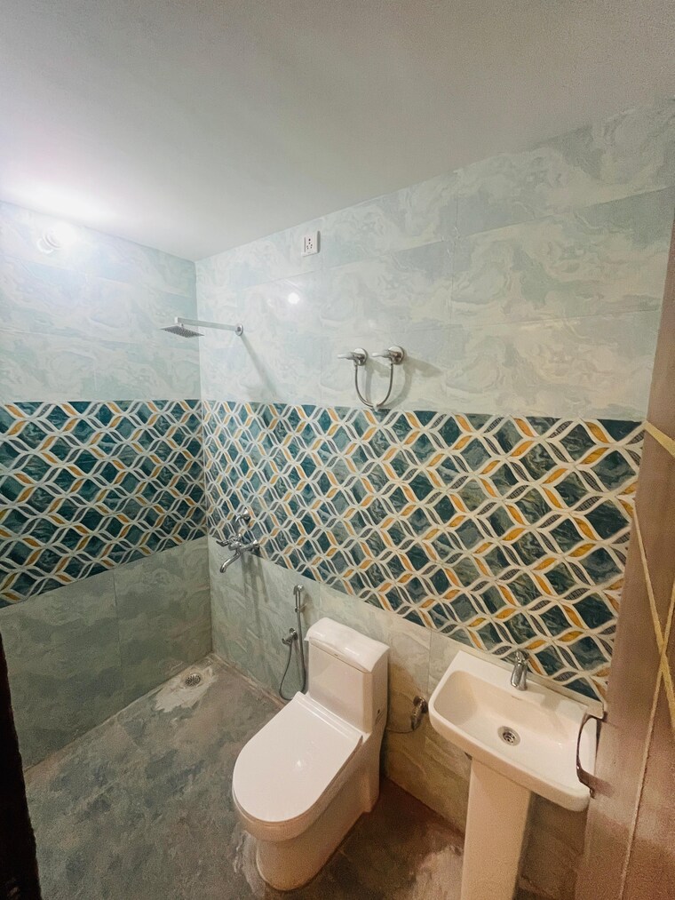 Team Area, laxman chowk 2 Bedroom 1012 Sq.Ft. Builder Floor In Laxman Chowk Dehradun 10358342