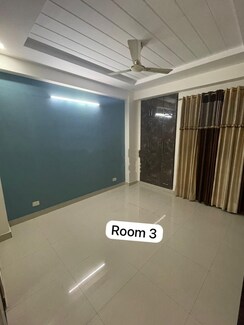 2 BHK Apartment For Rent in Pyramid Midtown
