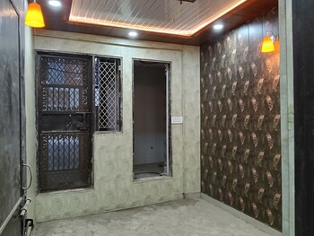 1 BHK Builder Floor for Sale in Rajendra Nagar Sector 5, Ghaziabad