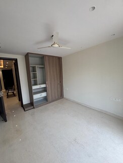3 BHK Builder Floor For Sale in Naraina