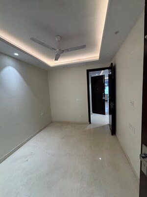 Room in 3 BHK Builder Floor at Naraina – for Sale