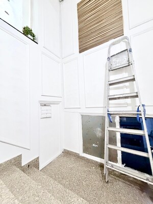 Staircase in 4 BHK Builder Floor at Jawahar Nagar – for Sale