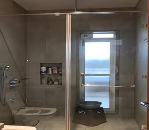 Bathroom in 4 BHK Apartment at Matunga East – for Sale