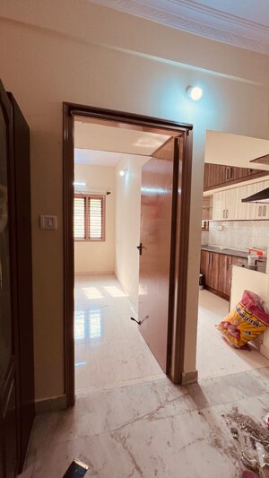 Room in 3 BHK Apartment at Doddanekundi – for Rent